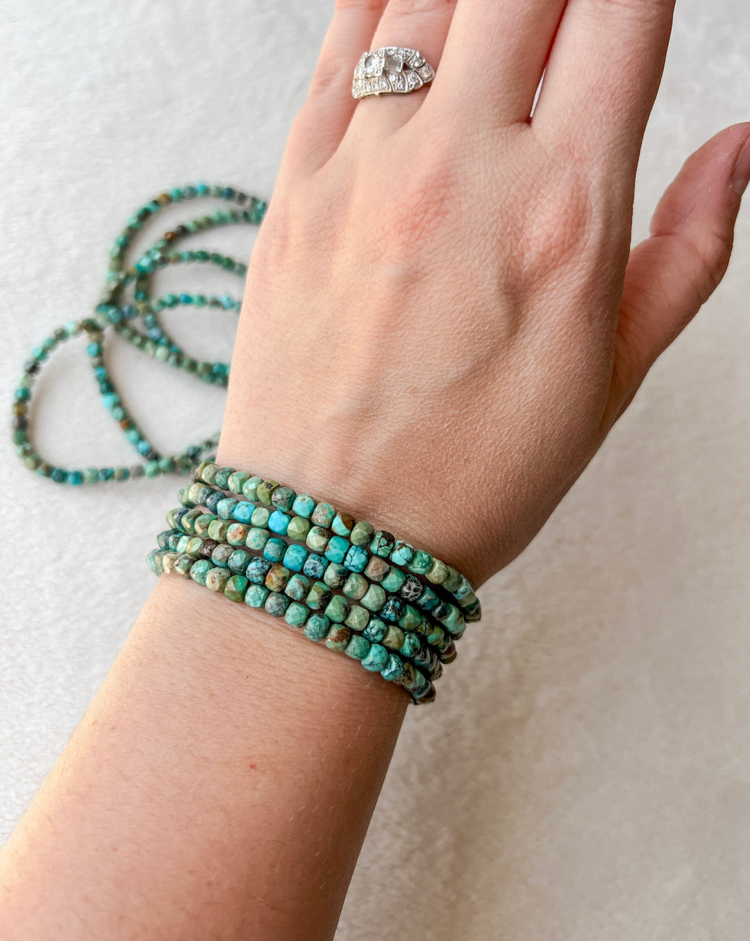Turquoise Crystal Stretch Bracelet | 7 inches