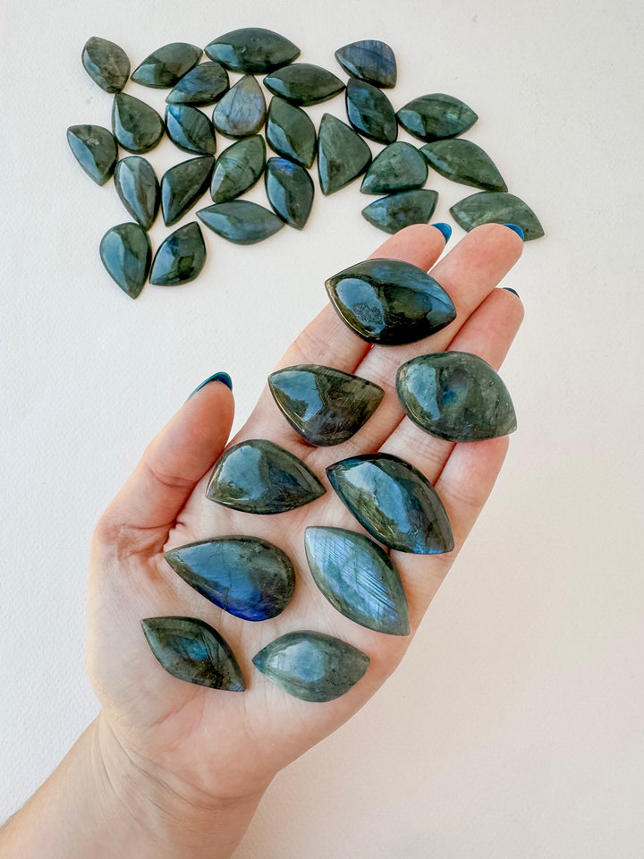 Labradorite Eye Shape // Change + Perseverance