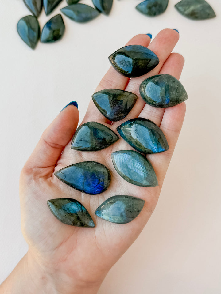 Labradorite Eye Shape // Change + Perseverance