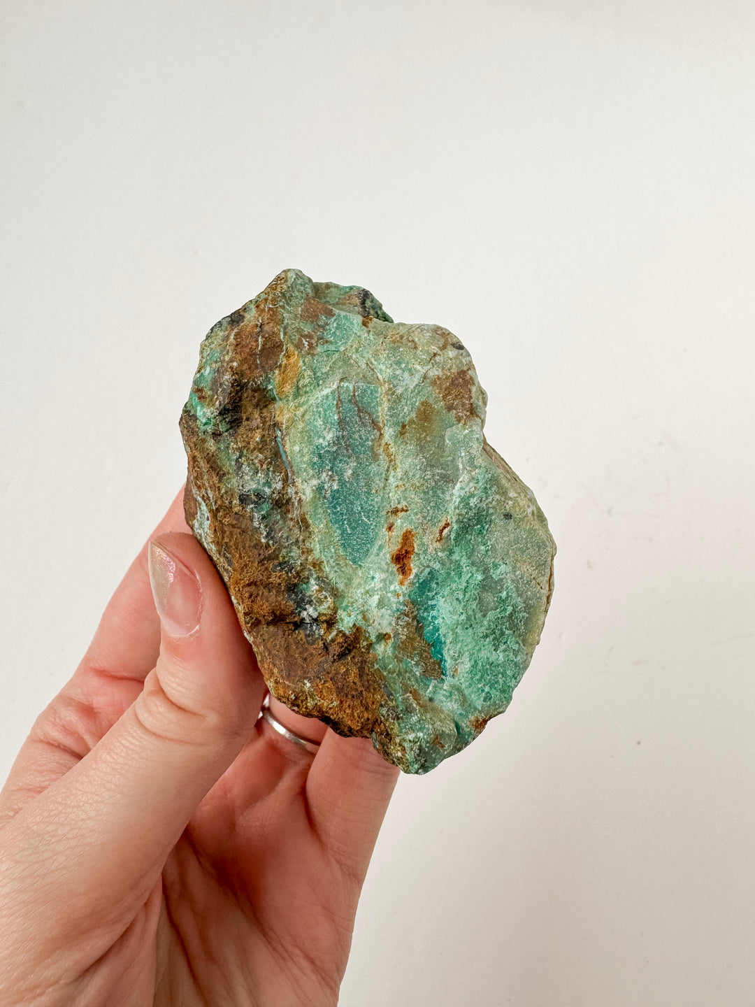 Turquoise Raw // Protective + Calming + Problem Solving