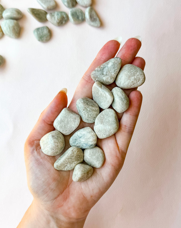 White Aventurine Tumble // Clarity + Growth