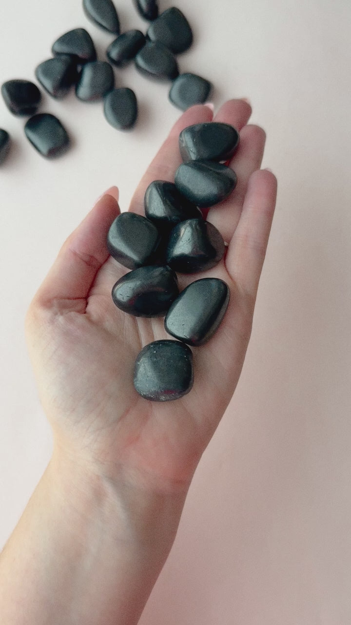 Shungite Tumble // Protection + Grounding