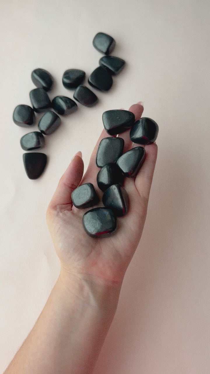 Shungite Tumble // Protection + Grounding