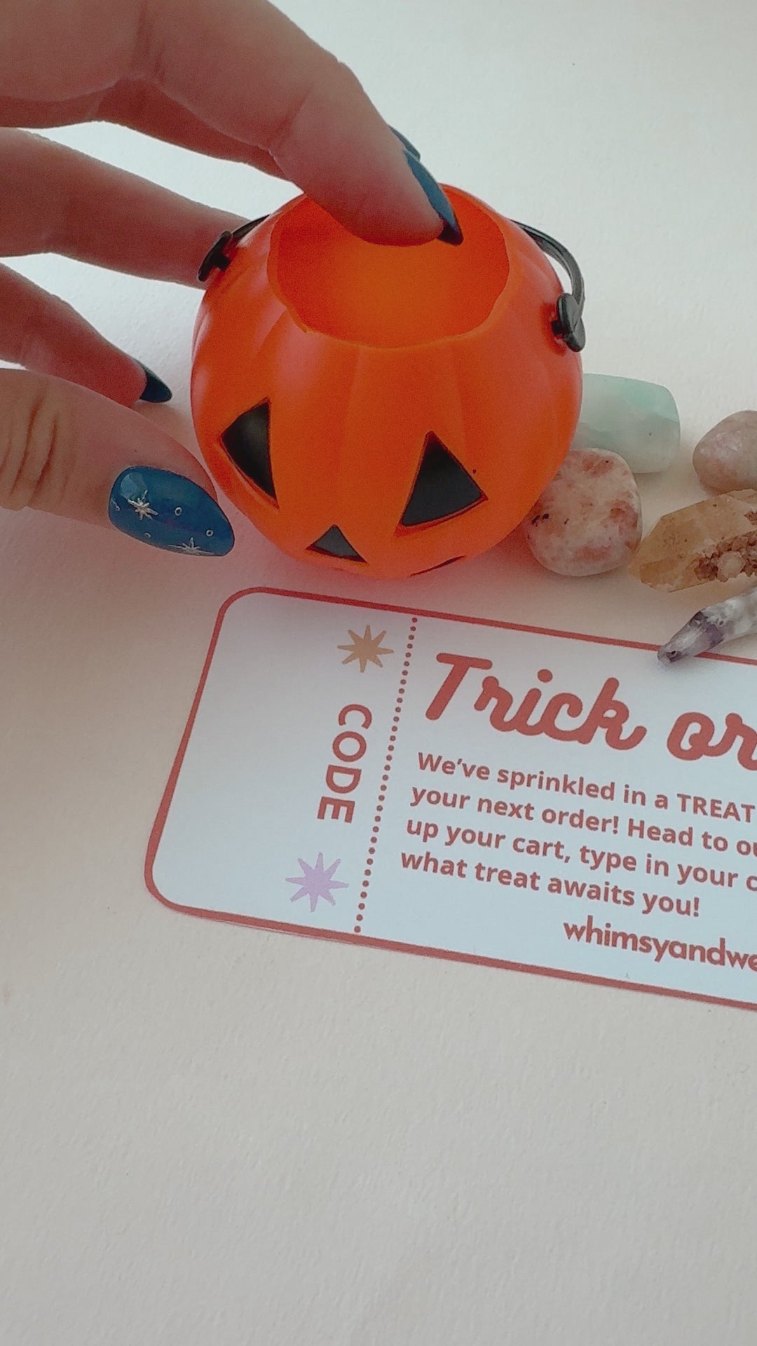 Trick or Treat Surprise Crystals | Jack O' Lantern