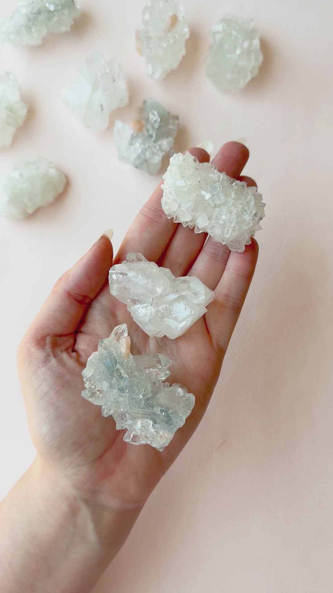 Apophyllite Cluster // Clarity + Intuition