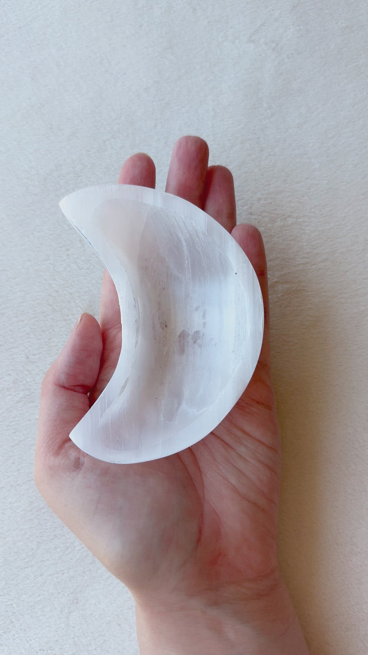 Selenite Moon Bowl // Cleansing + Peace